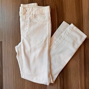 Women's high rise White Jeans. Sz. 25